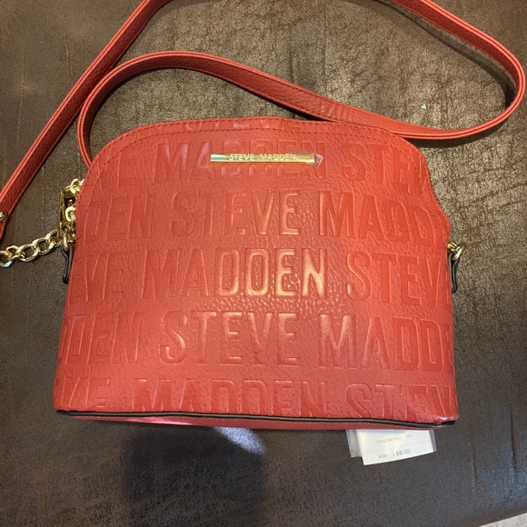 Steve Madden Handbags - Women's crossbody bag red wine color